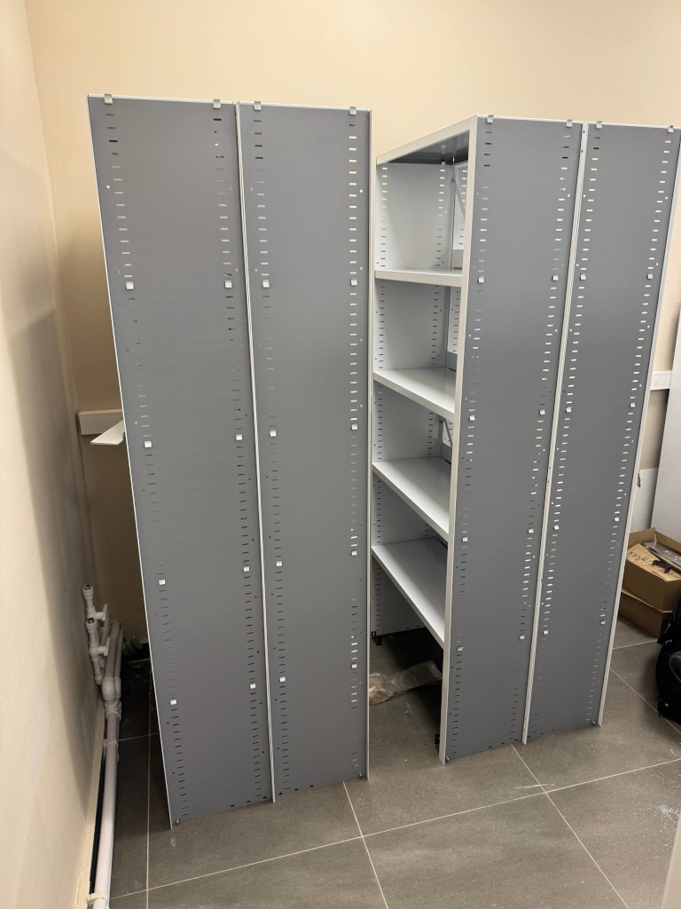 стационарные стеллажи металлические